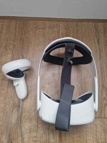 Oculus quest headset - 2, vr