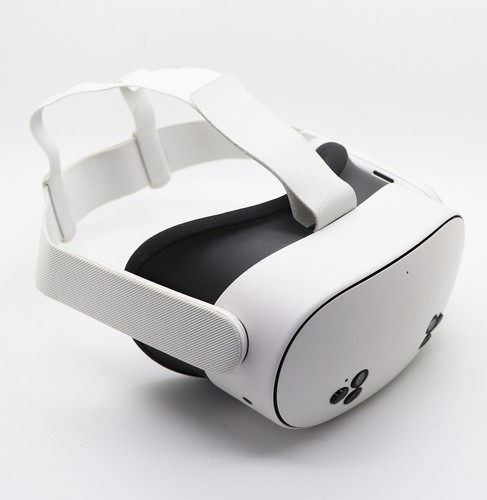 Meta quest headset - meta, vr